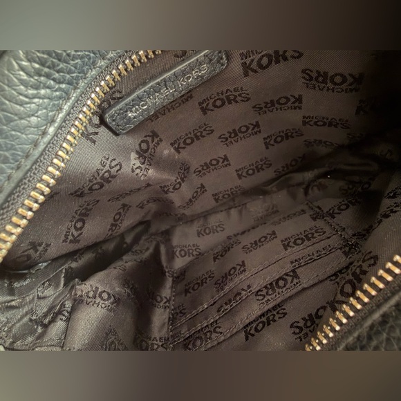 Michael Kors Ginny Grommet Crossbody Bag - Picture 5 of 6